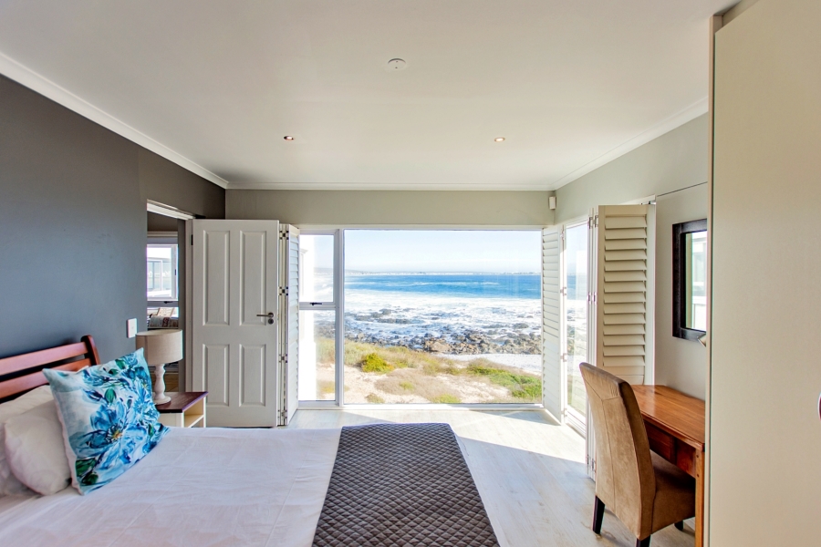 9 Bedroom Property for Sale in Shelley Point Western Cape